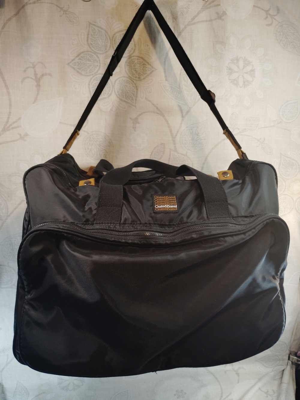 Crate & Barrel Black w/ Brown Accents Weekender Travel /Duffel Bag